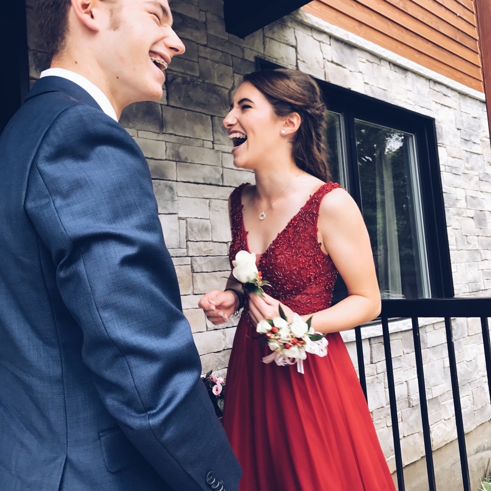 Red elegant prom dress